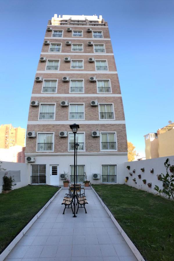 Granada Apartahotel 3*
